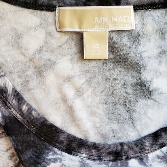 Michael Kors | Tie Dye Fringe Shirt - Picture 3 of 4
